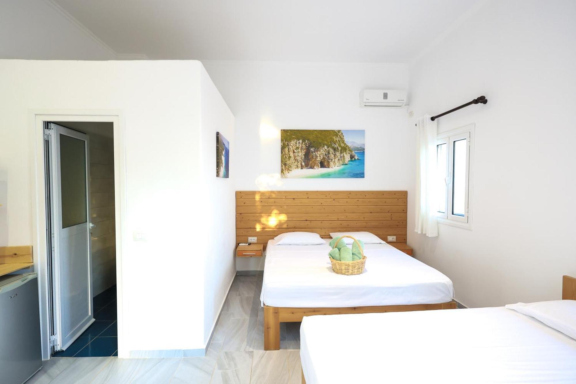 Casablanca Rooms Dhërmi Dış mekan fotoğraf